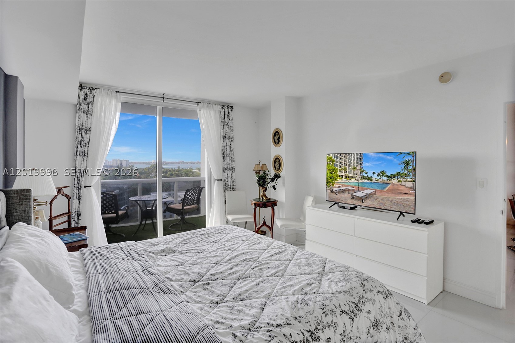 10275 Collins Ave #829, Bal Harbour FL 33154