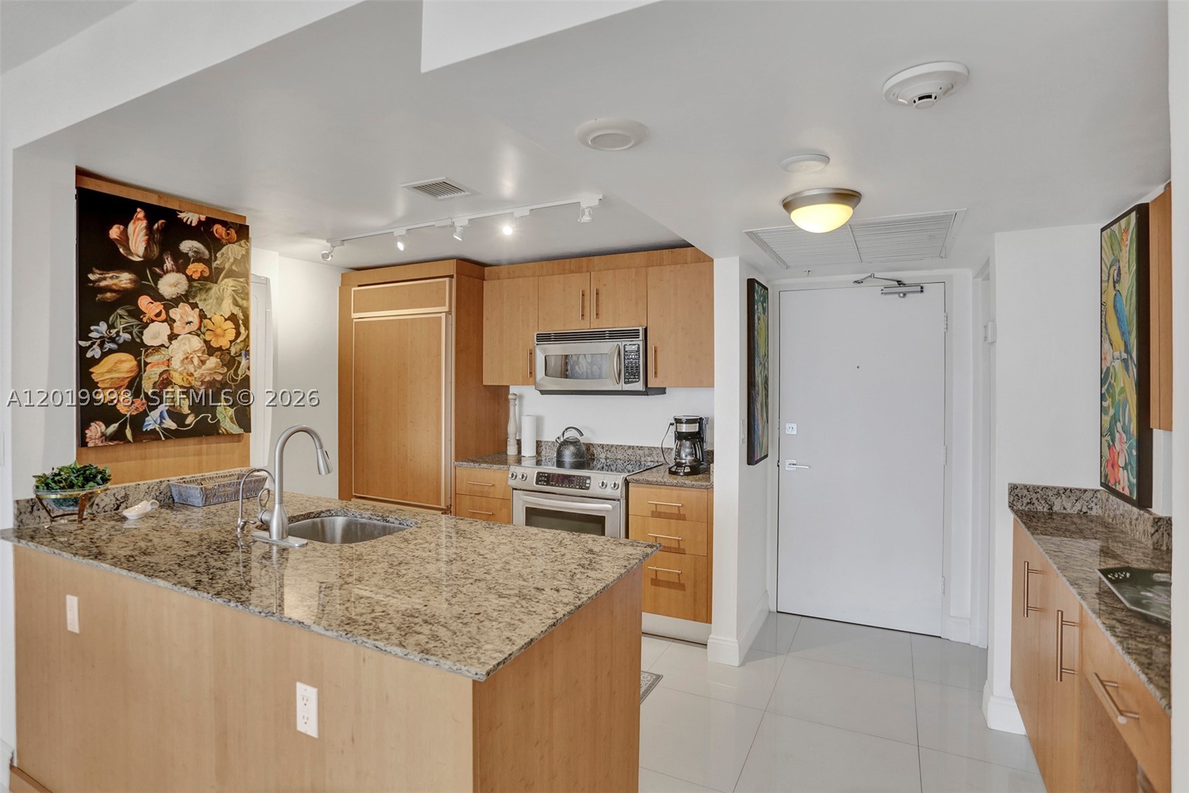 10275 Collins Ave #829, Bal Harbour FL 33154