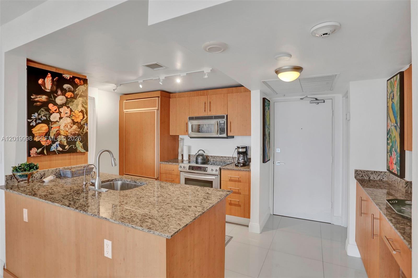 10275 Collins Ave #829, Bal Harbour FL 33154