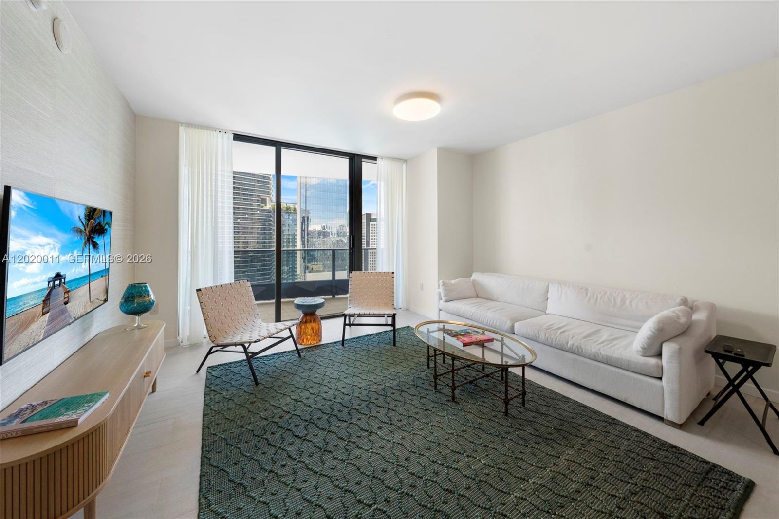 1000 Brickell Plz #4014, Miami FL 33131