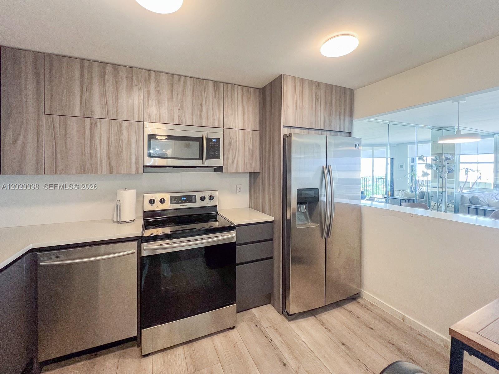 1901 Brickell Ave #B2004, Miami FL 33129