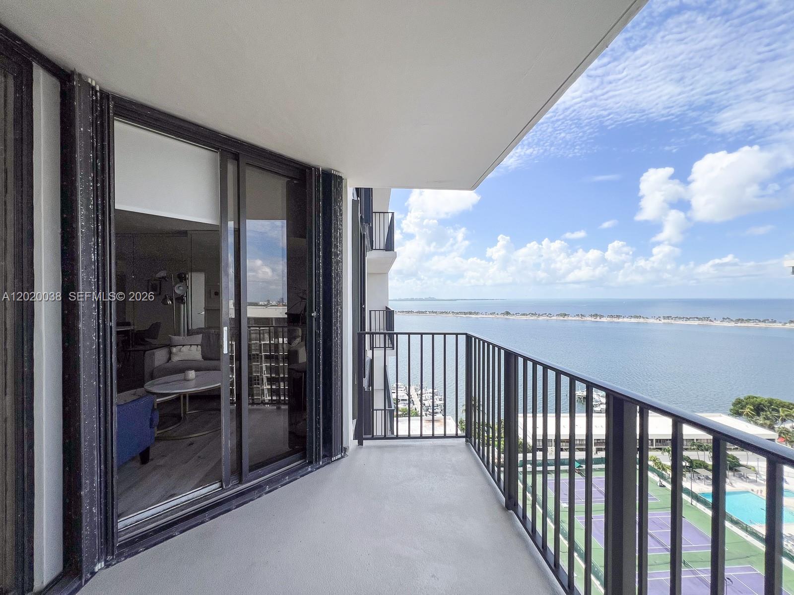 1901 Brickell Ave #B2004, Miami FL 33129