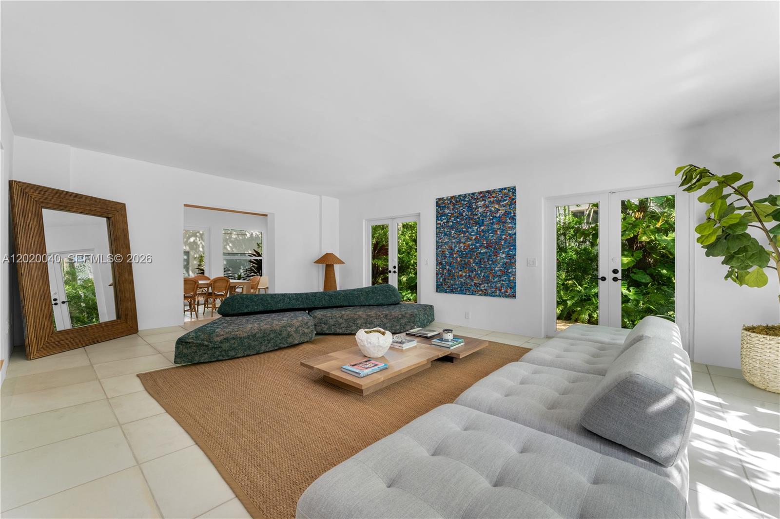 5812 Alton Rd, Miami Beach FL 33140