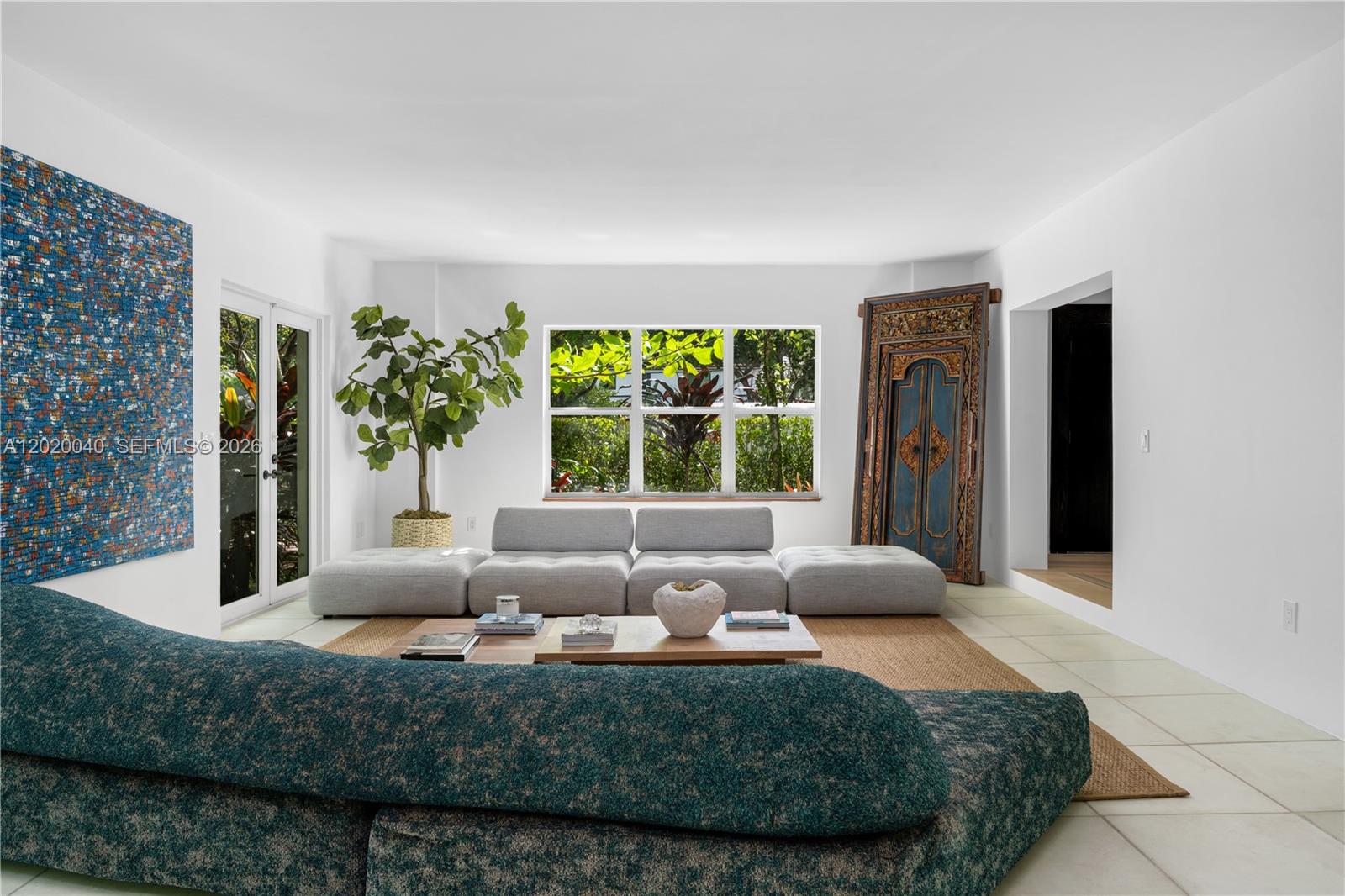 5812 Alton Rd, Miami Beach FL 33140