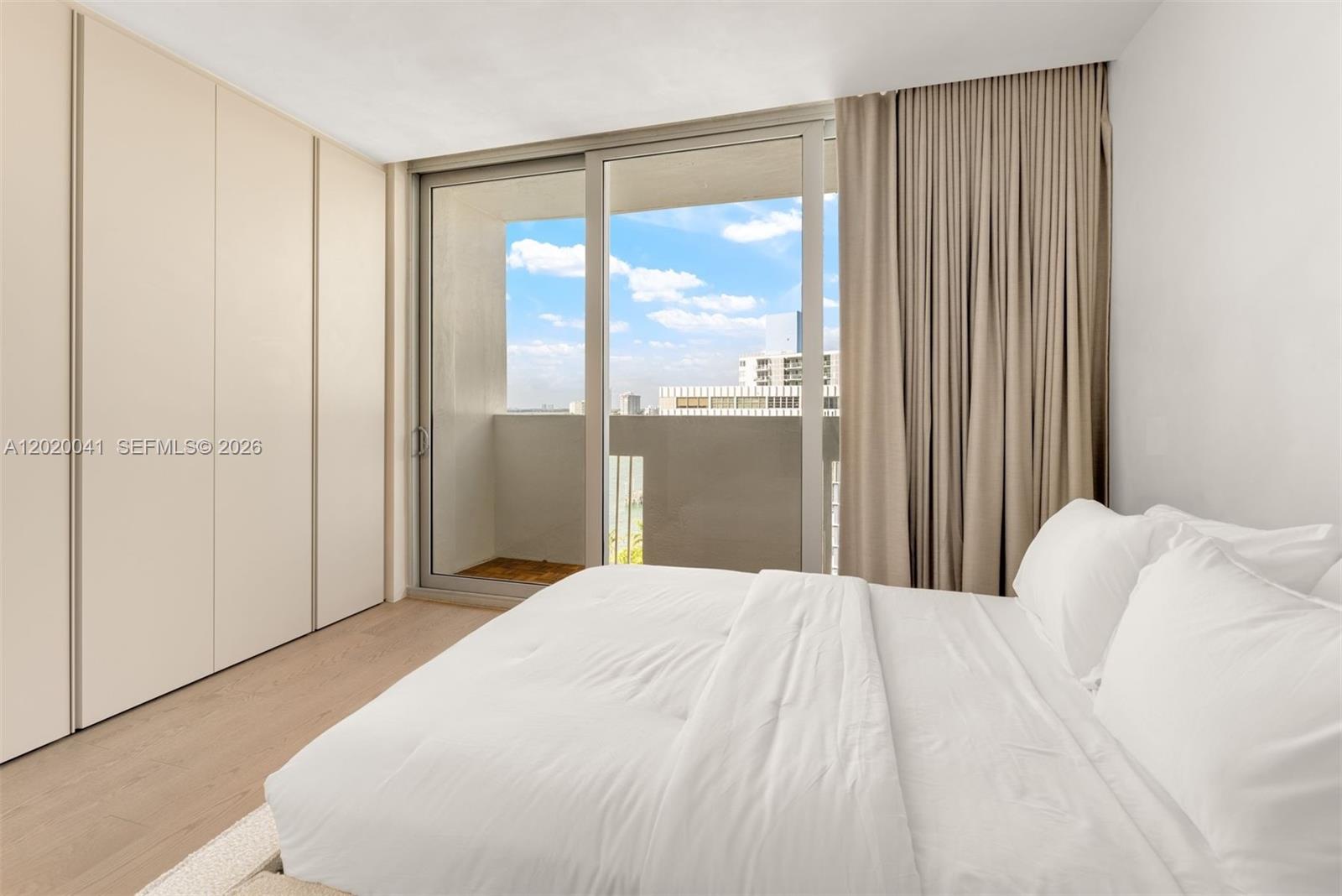 800 West Ave #PH11, Miami Beach FL 33139