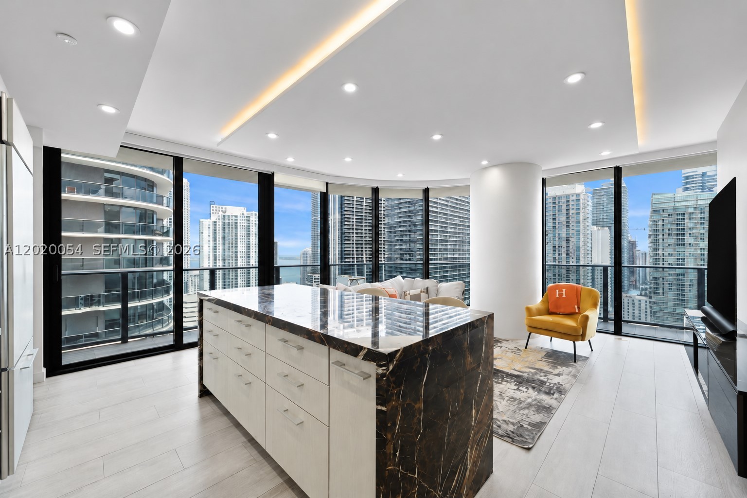 55 SW 9th St #2703, Miami FL 33130