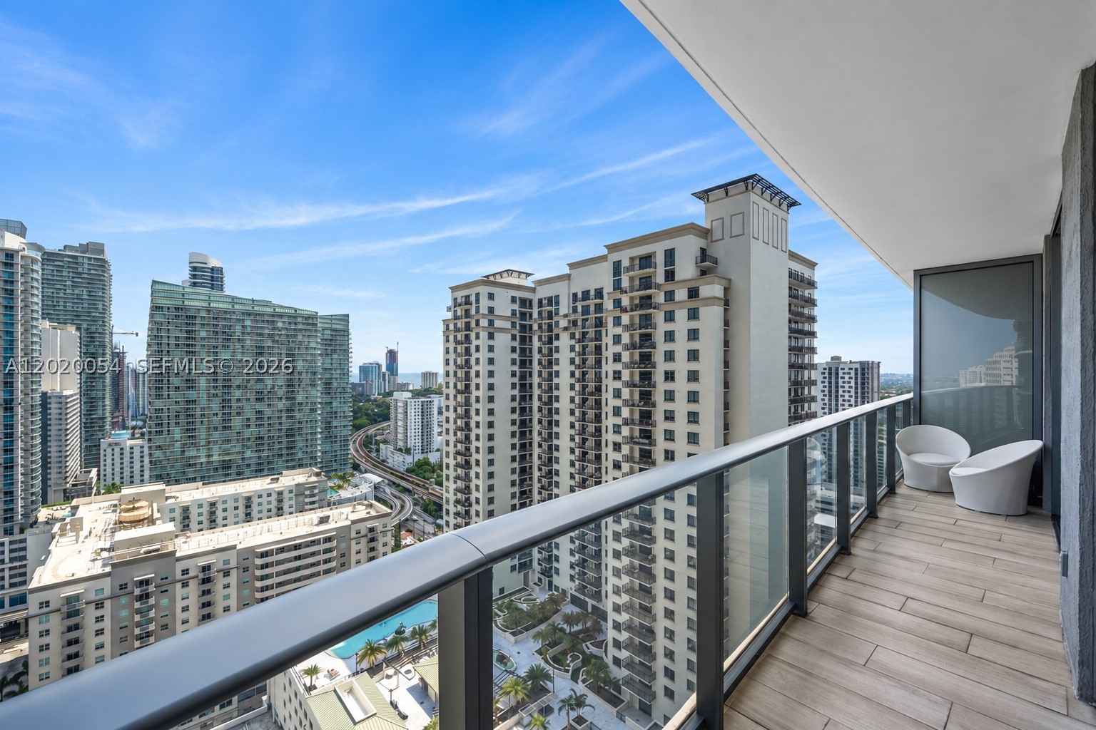 55 SW 9th St #2703, Miami FL 33130