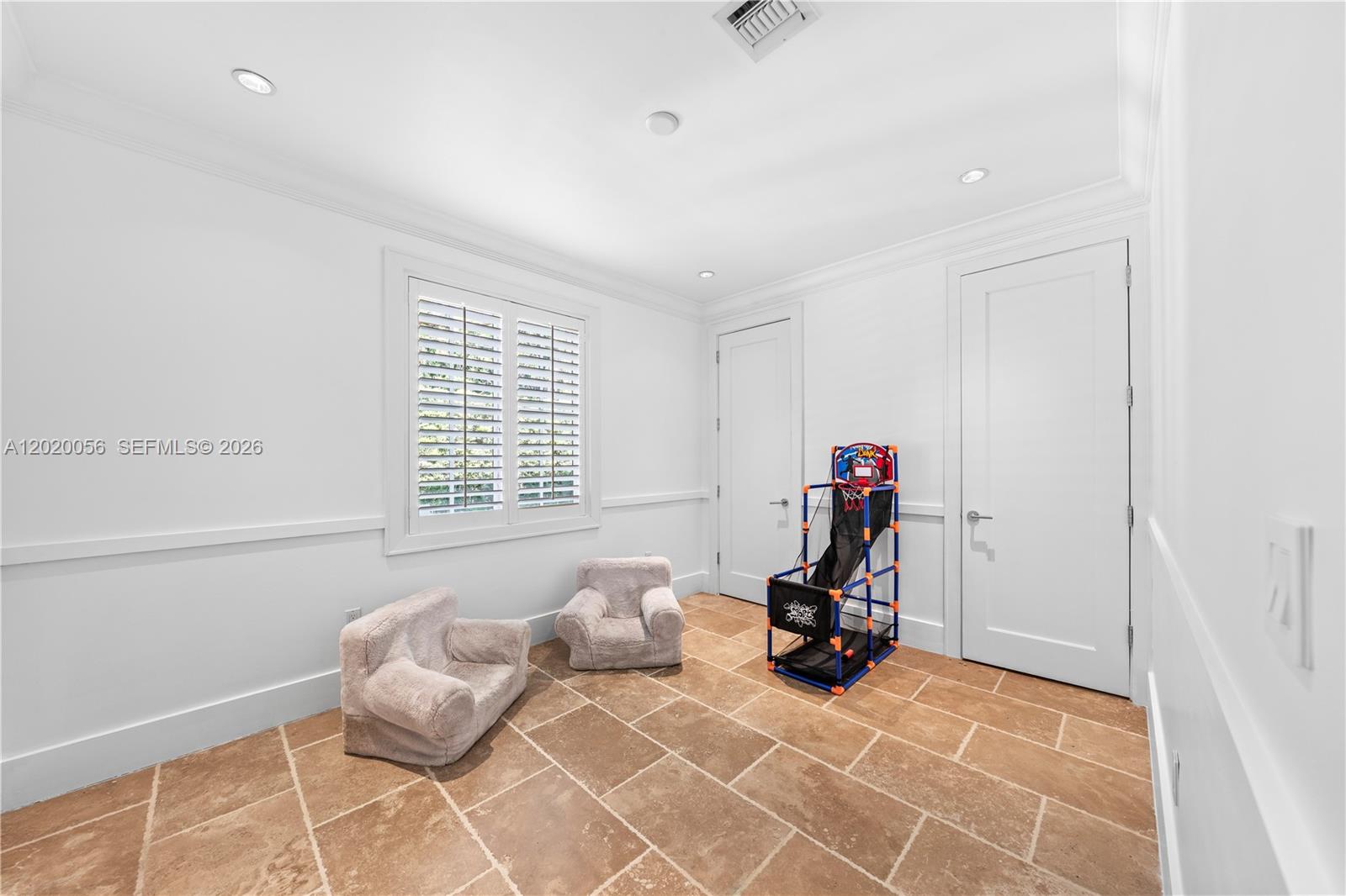 4196 S Douglas Rd, Miami FL 33133