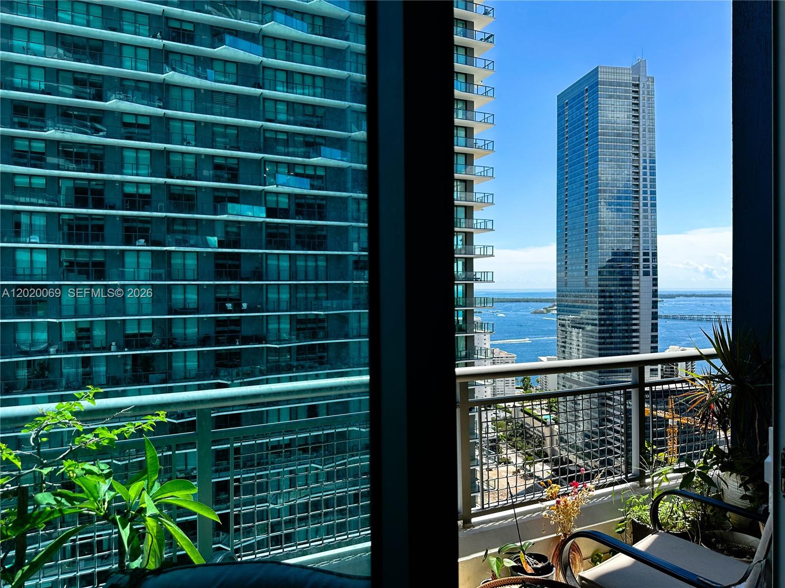 60 SW 13th St #3418, Miami FL 33130