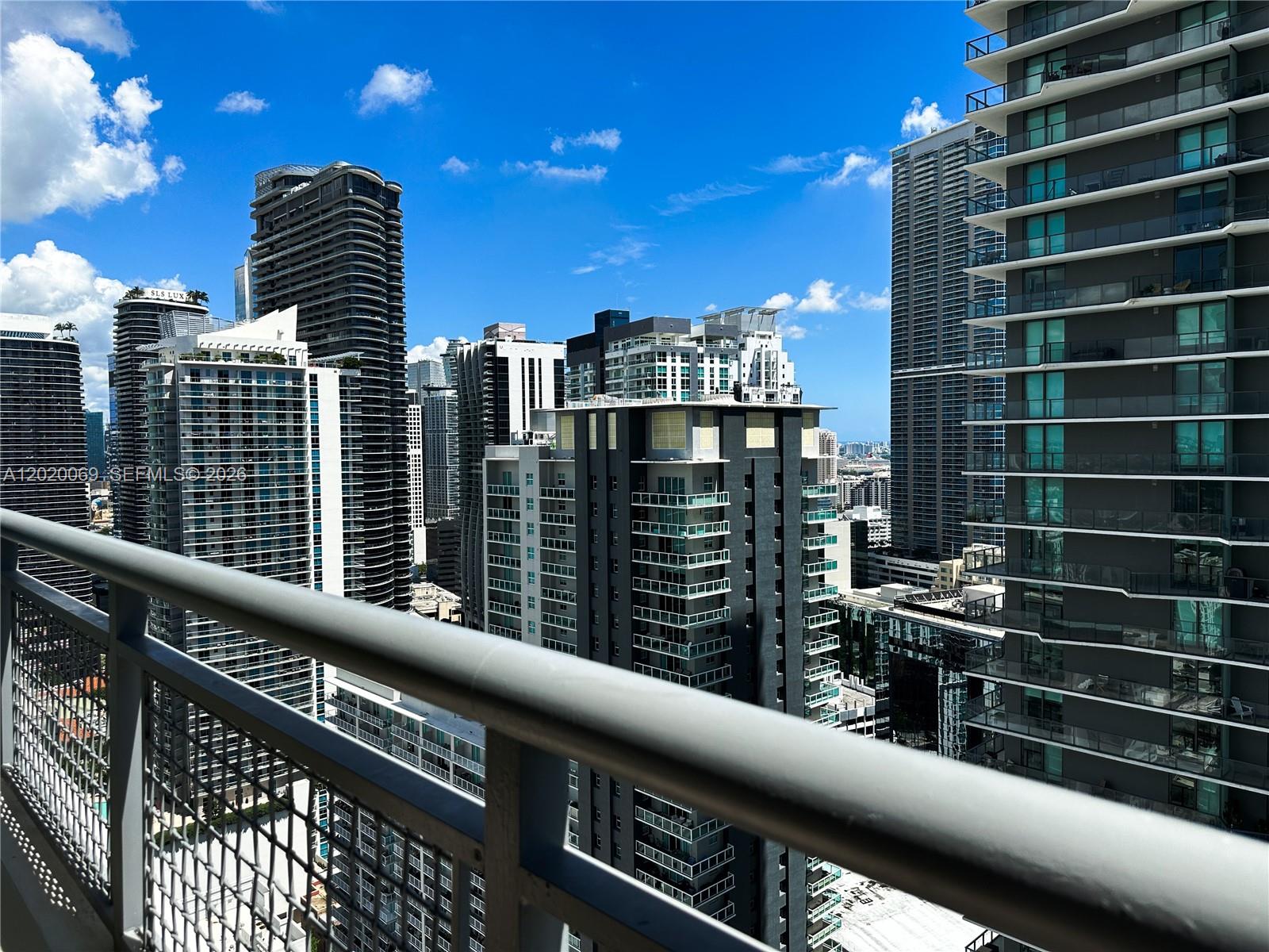 60 SW 13th St #3418, Miami FL 33130