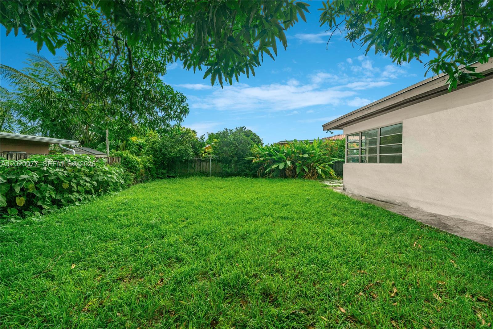 3271 NW 18th Ter, Miami FL 33125