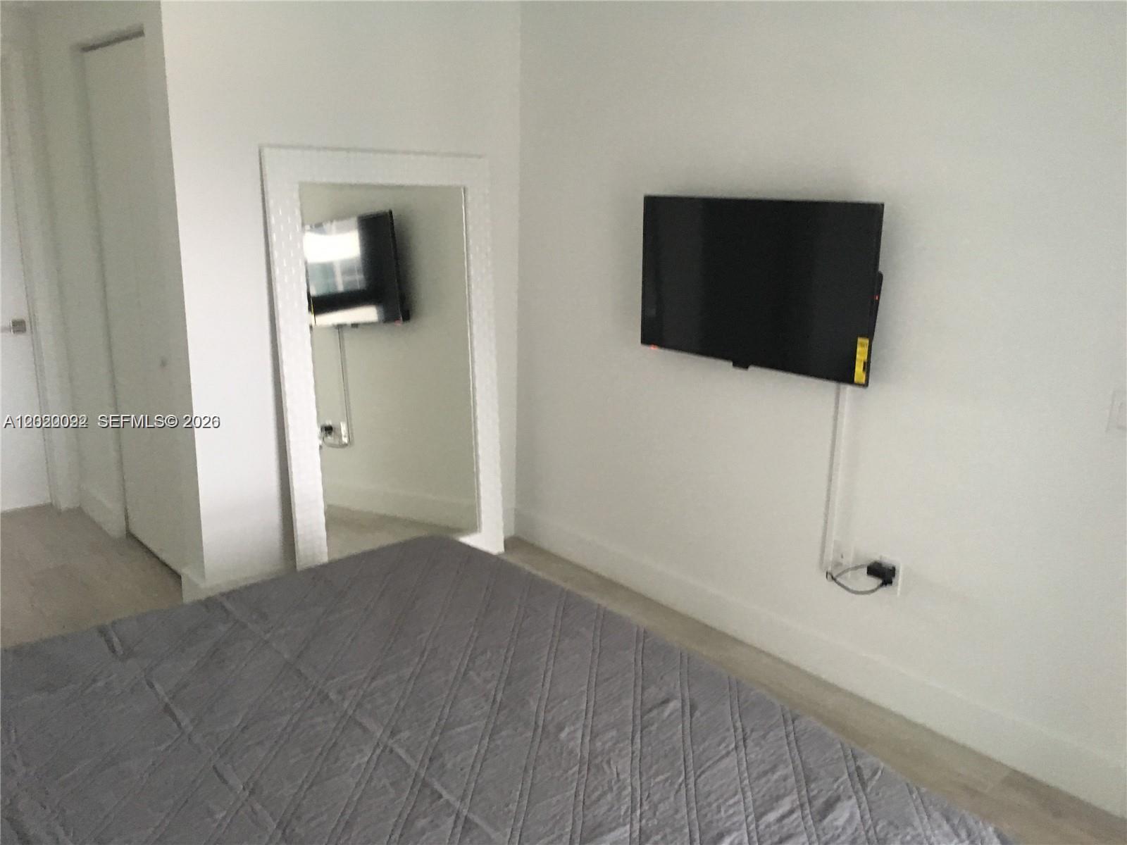 121 NE 34th St #2203, Miami FL 33137