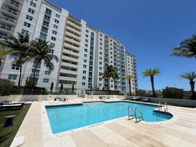 3000 Coral Way #813, Miami FL 33145