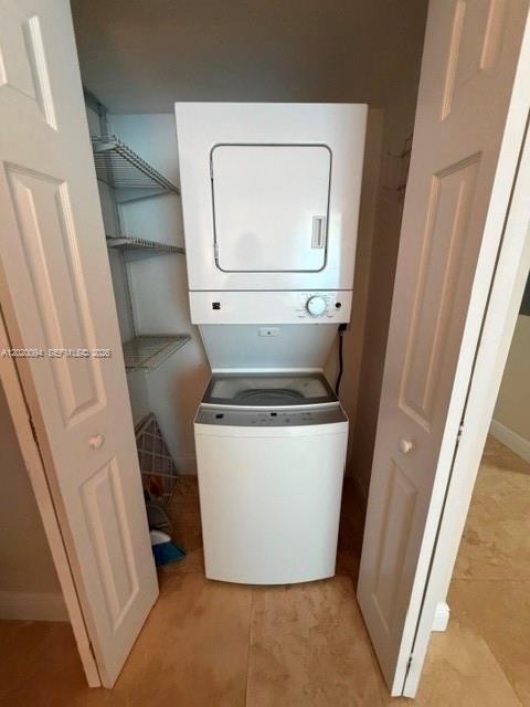 3000 Coral Way #813, Miami FL 33145