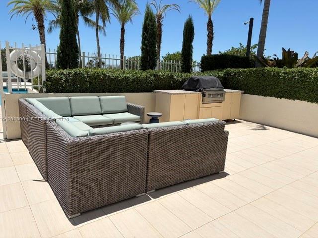 3000 Coral Way #813, Miami FL 33145