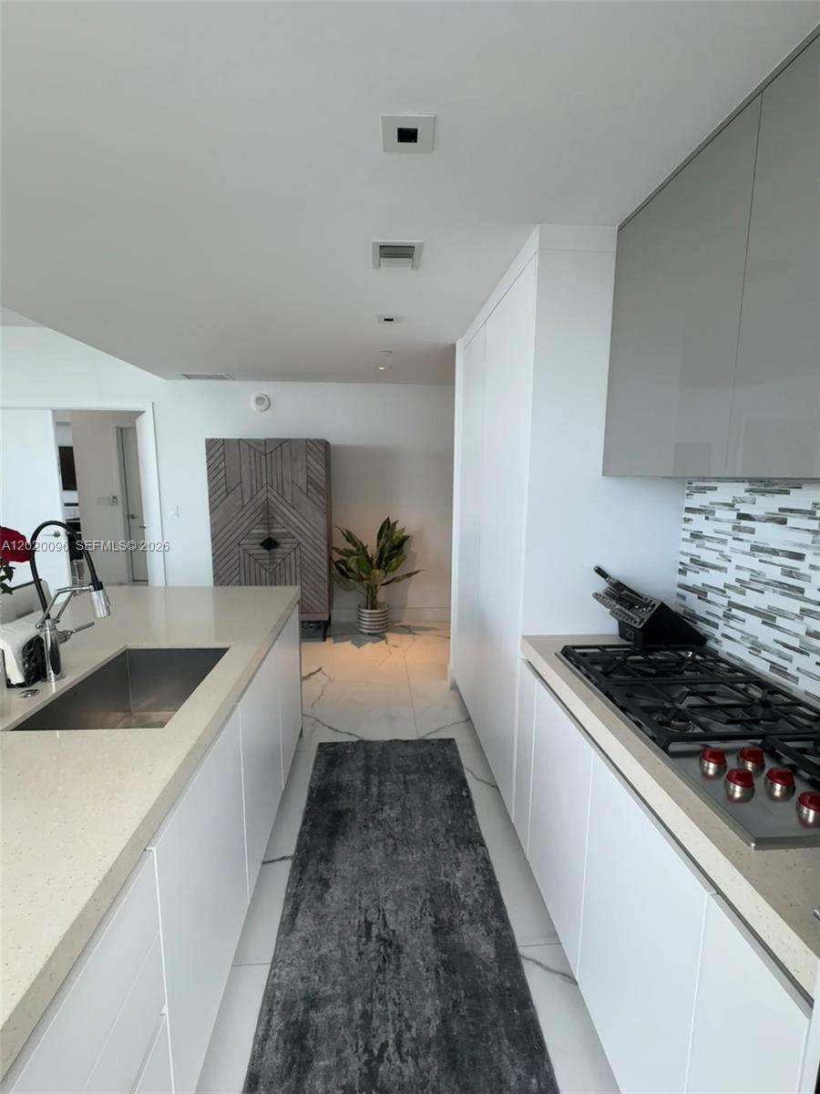 788 NE 23rd St #1202, Miami FL 33137