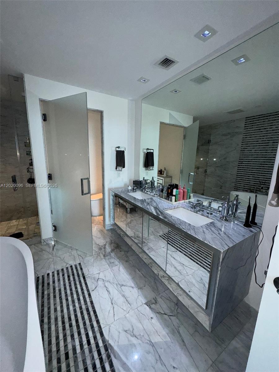 788 NE 23rd St #1202, Miami FL 33137