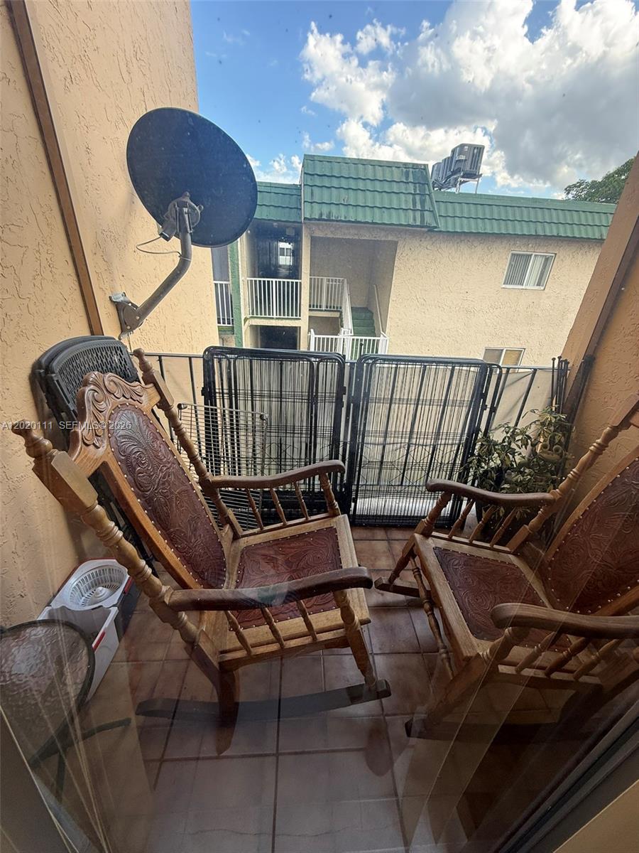 6780 W 2nd Ct #313, Hialeah FL 33012