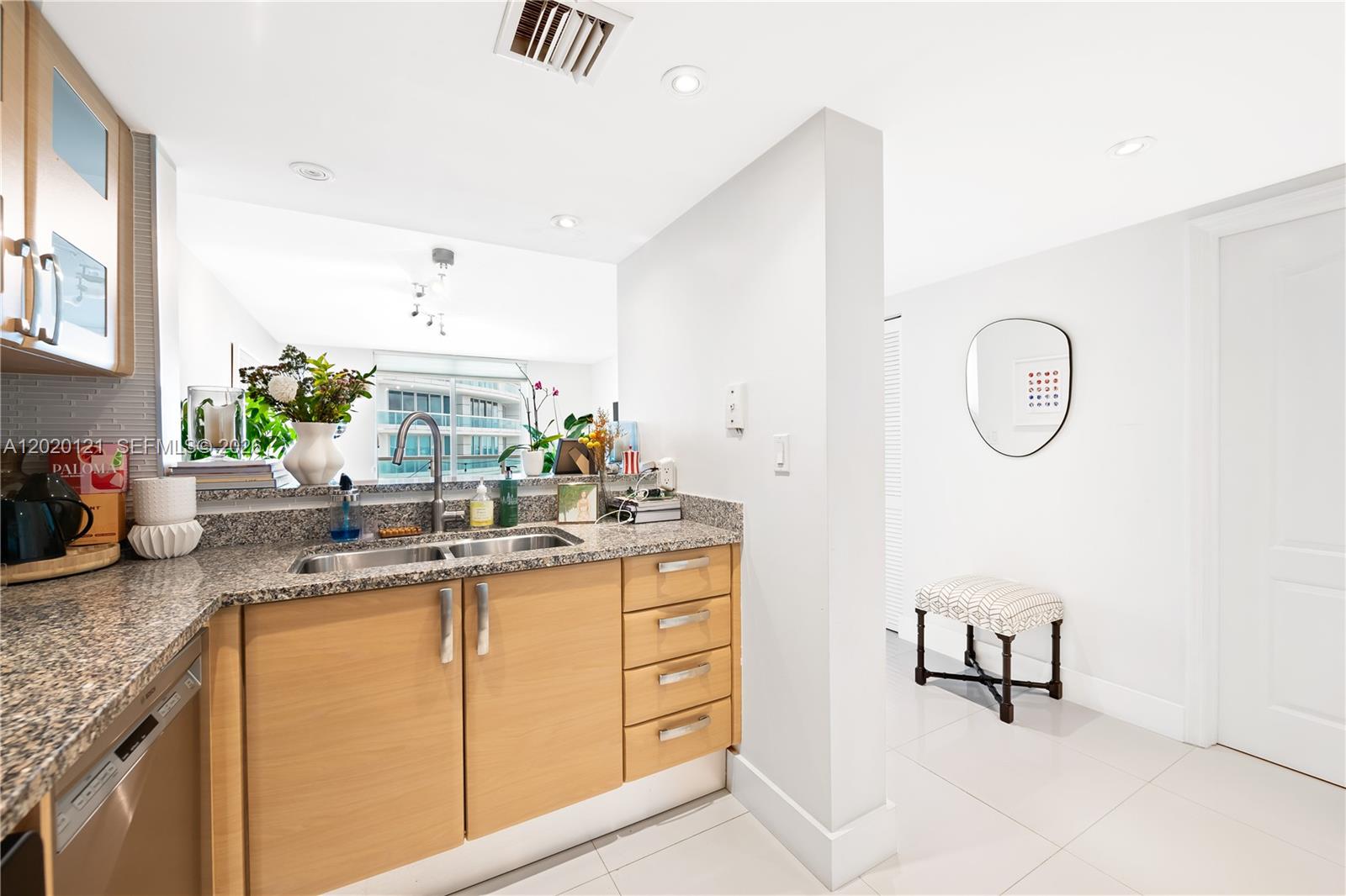 2101 Brickell Ave #1909, Miami FL 33129