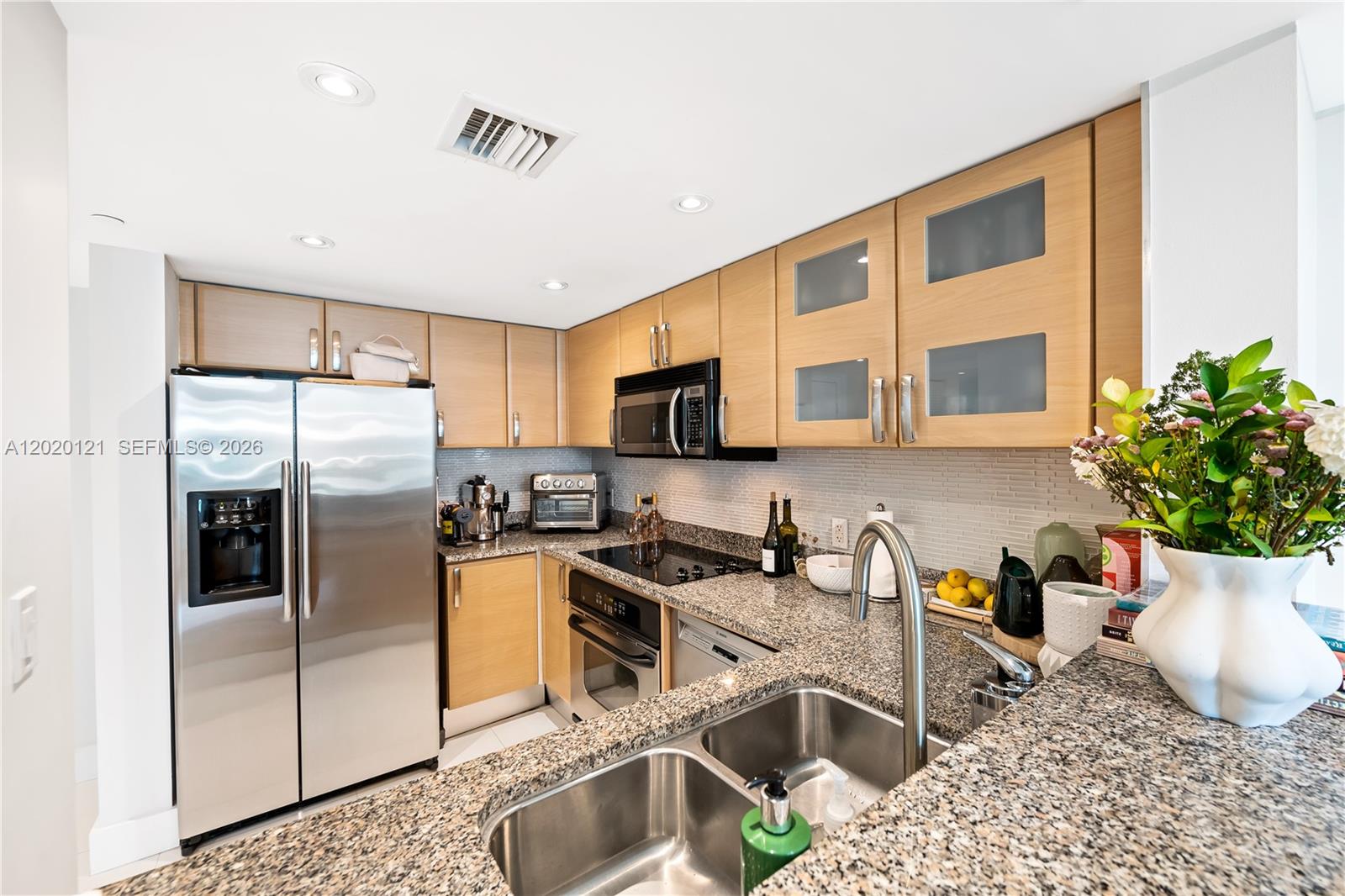 2101 Brickell Ave #1909, Miami FL 33129