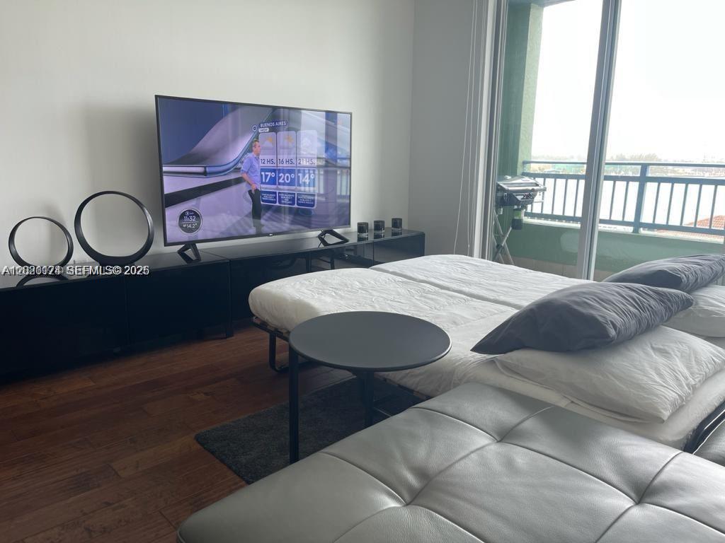 90 Alton Rd #908, Miami Beach FL 33139