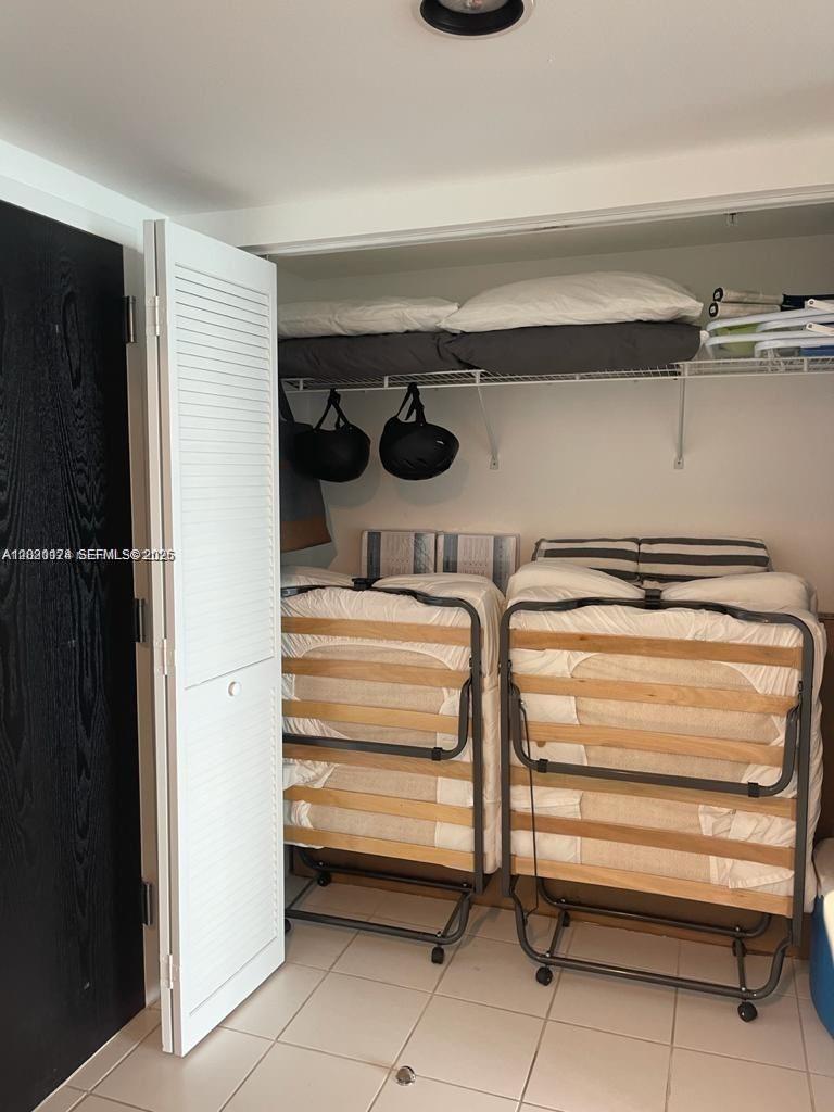 90 Alton Rd #908, Miami Beach FL 33139