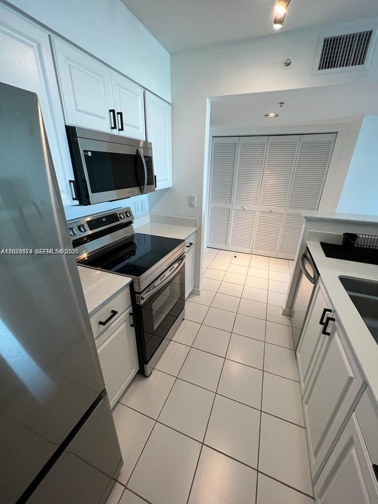 90 Alton Rd #908, Miami Beach FL 33139