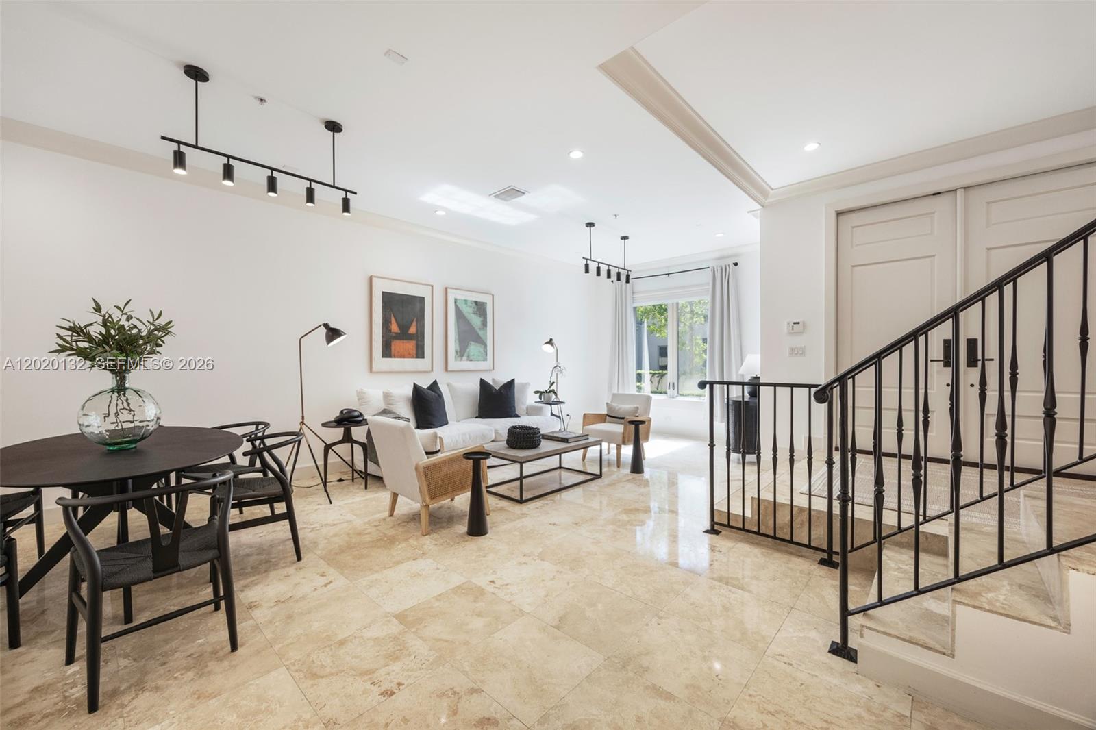 7430 SW 56th Ct, Miami FL 33143