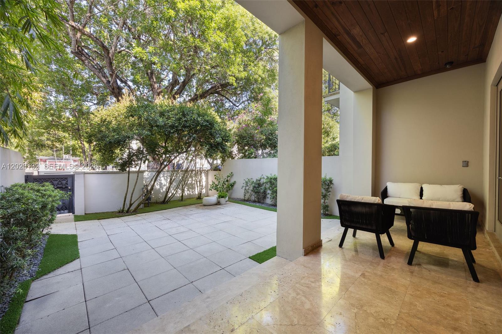 7430 SW 56th Ct, Miami FL 33143