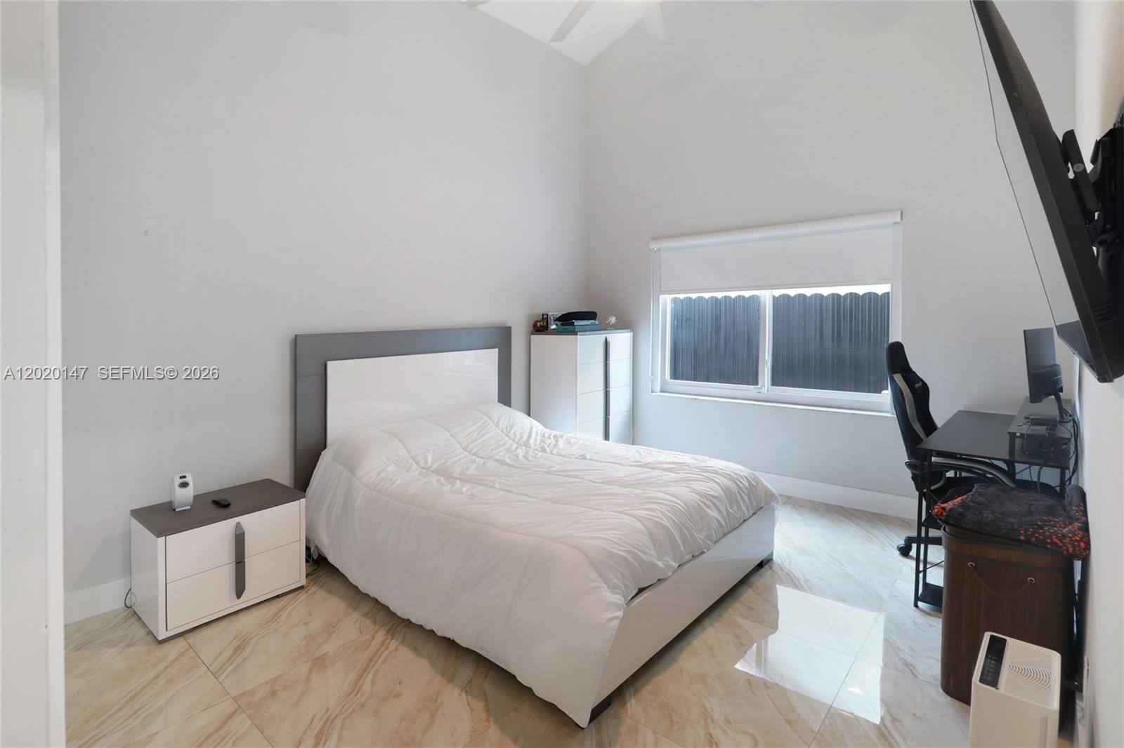 16183 NW 15th St, Pembroke Pines FL 33028
