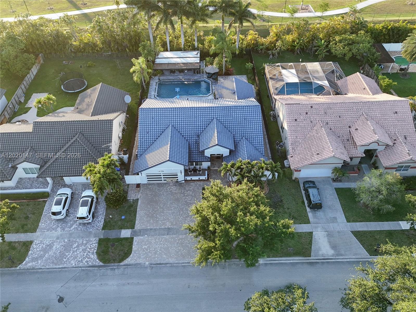 16183 NW 15th St, Pembroke Pines FL 33028