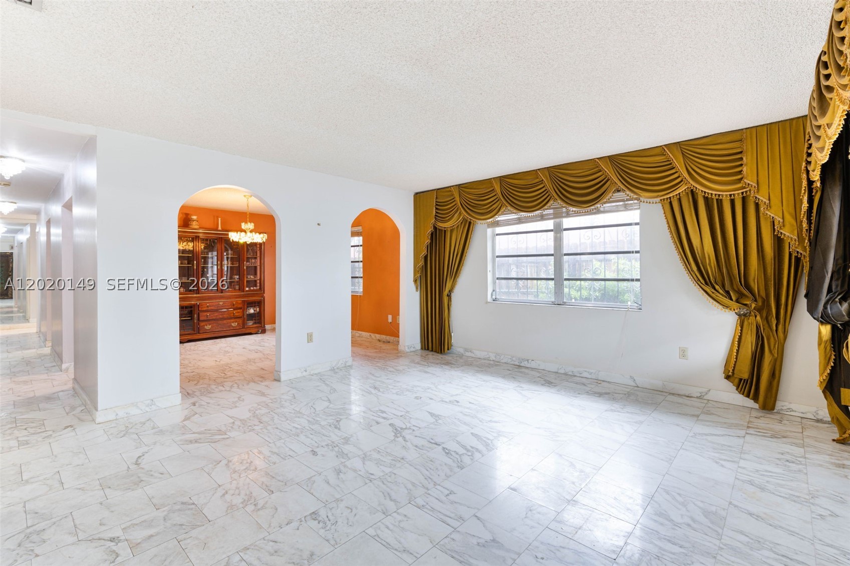 320 NW 61st Ave, Miami FL 33126