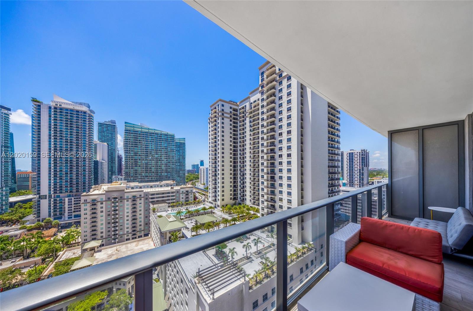 55 SW 9th St #1804, Miami FL 33130