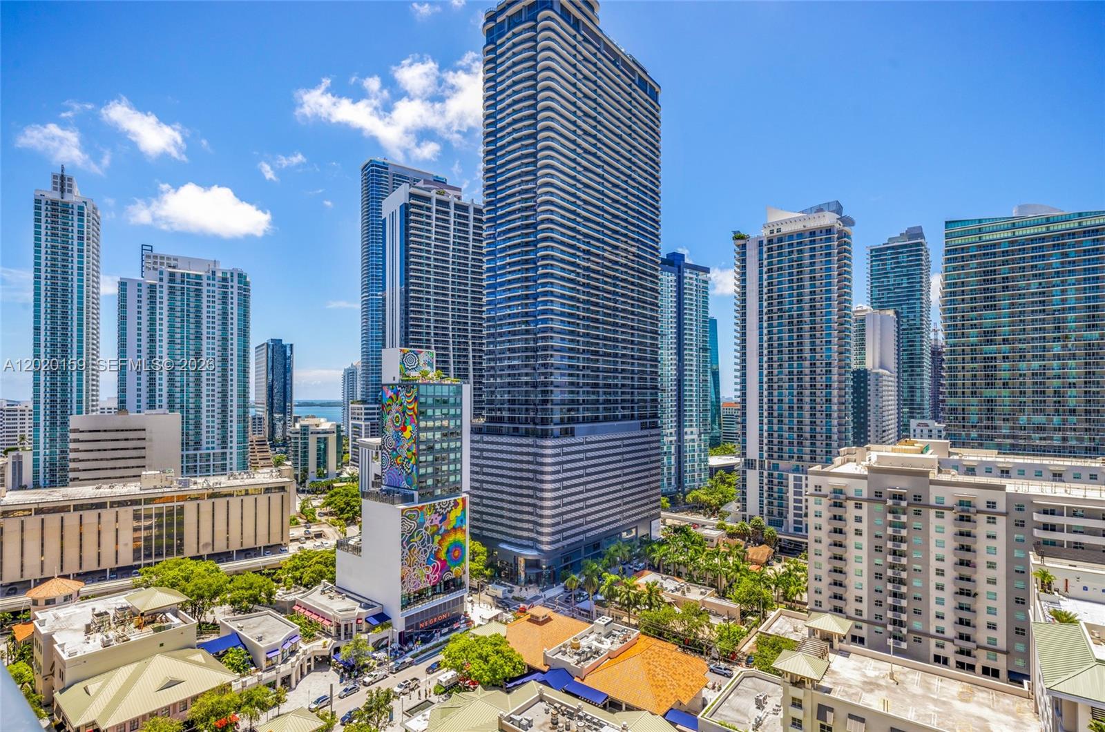 55 SW 9th St #1804, Miami FL 33130