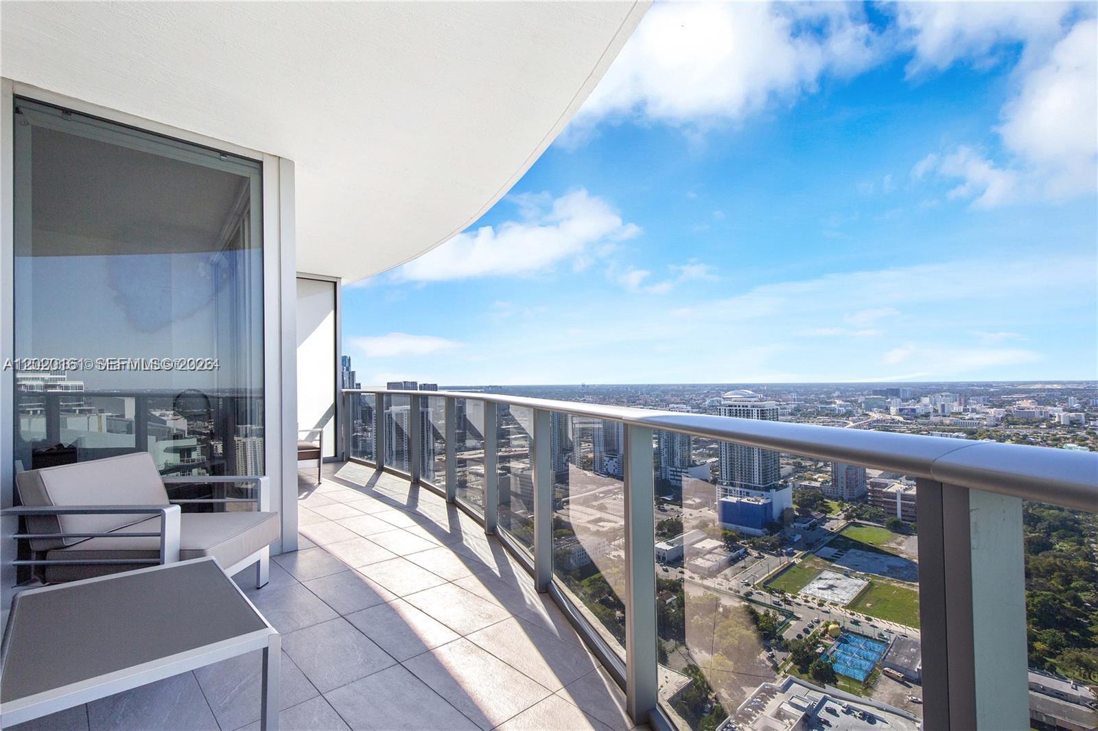 488 NE 18th St #5001, Miami FL 33132