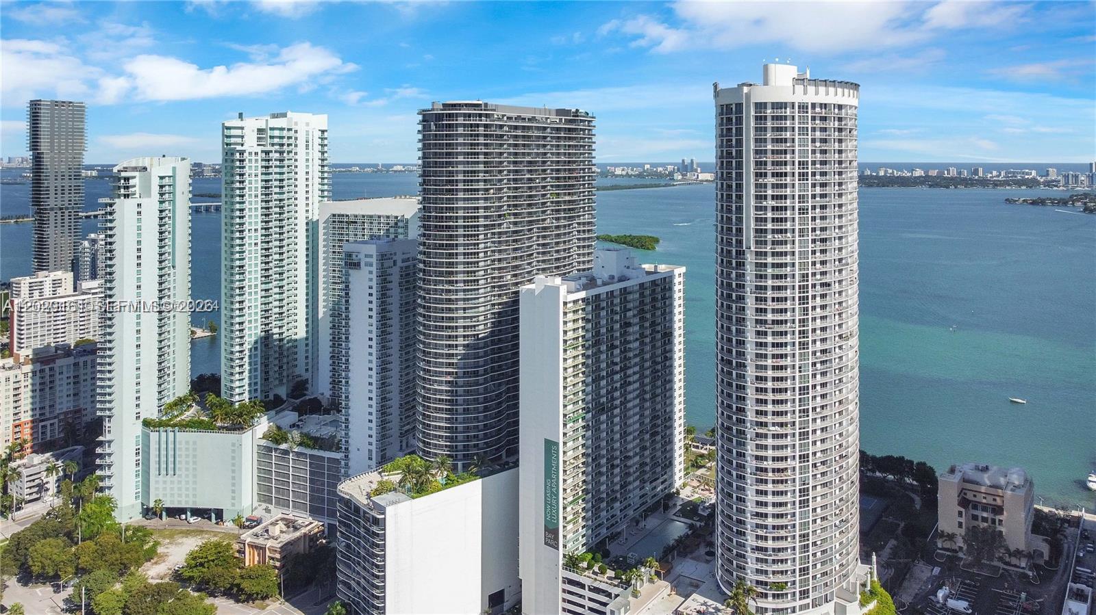 488 NE 18th St #5001, Miami FL 33132