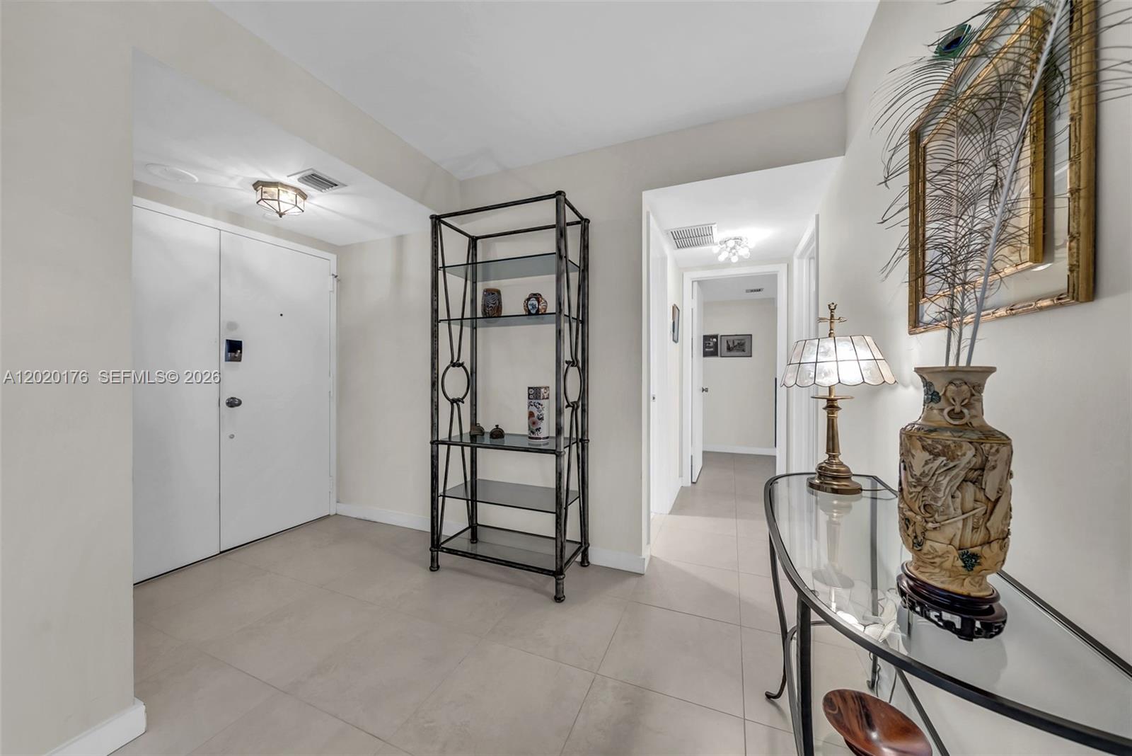 199 Ocean Lane Dr #512, Key Biscayne FL 33149
