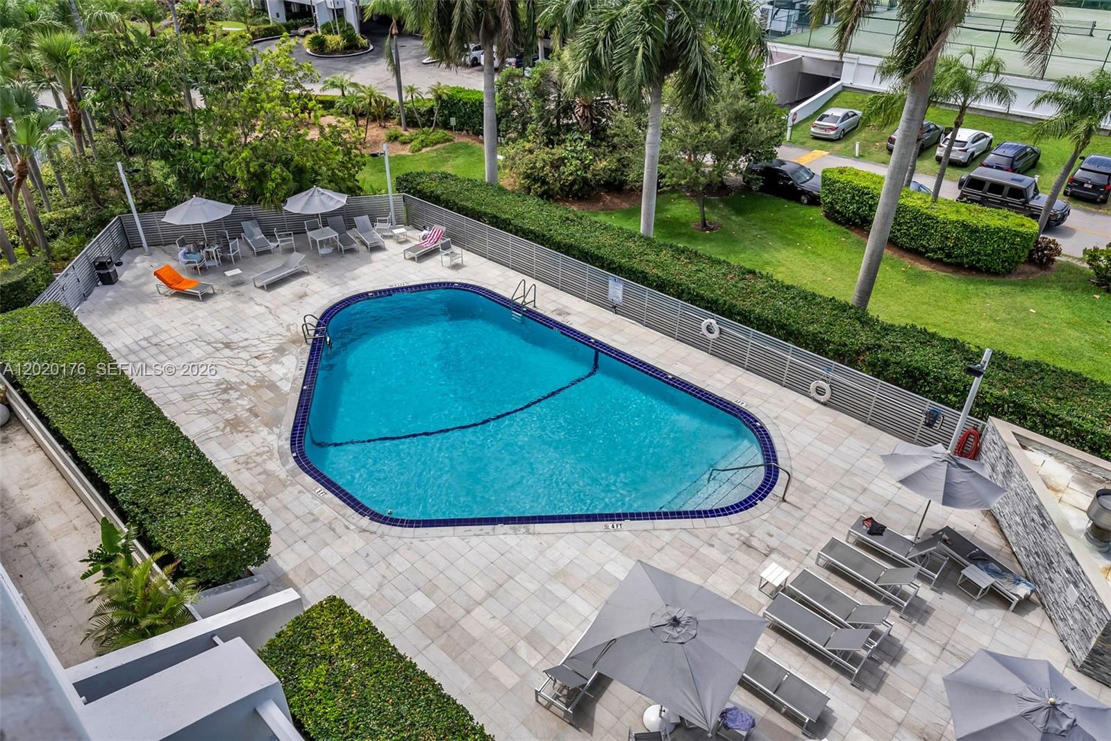199 Ocean Lane Dr #512, Key Biscayne FL 33149