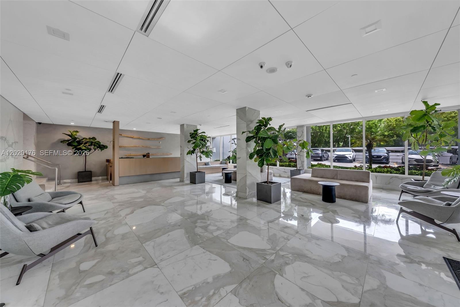 199 Ocean Lane Dr #512, Key Biscayne FL 33149