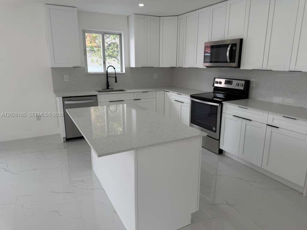 3536 NW 14th Ter, Miami FL 33125