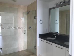 90 SW 3rd St #3204, Miami FL 33130