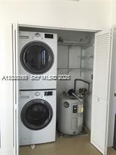 90 SW 3rd St #3204, Miami FL 33130