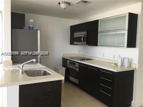 90 SW 3rd St #3204, Miami FL 33130