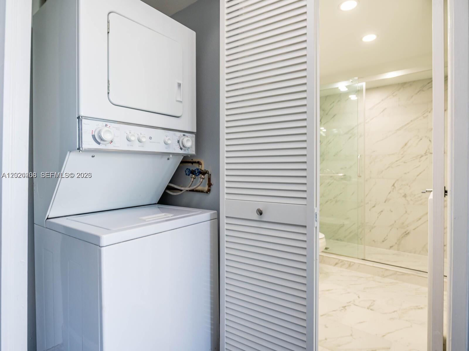 3600 Mystic Pointe Dr #808, Aventura FL 33180