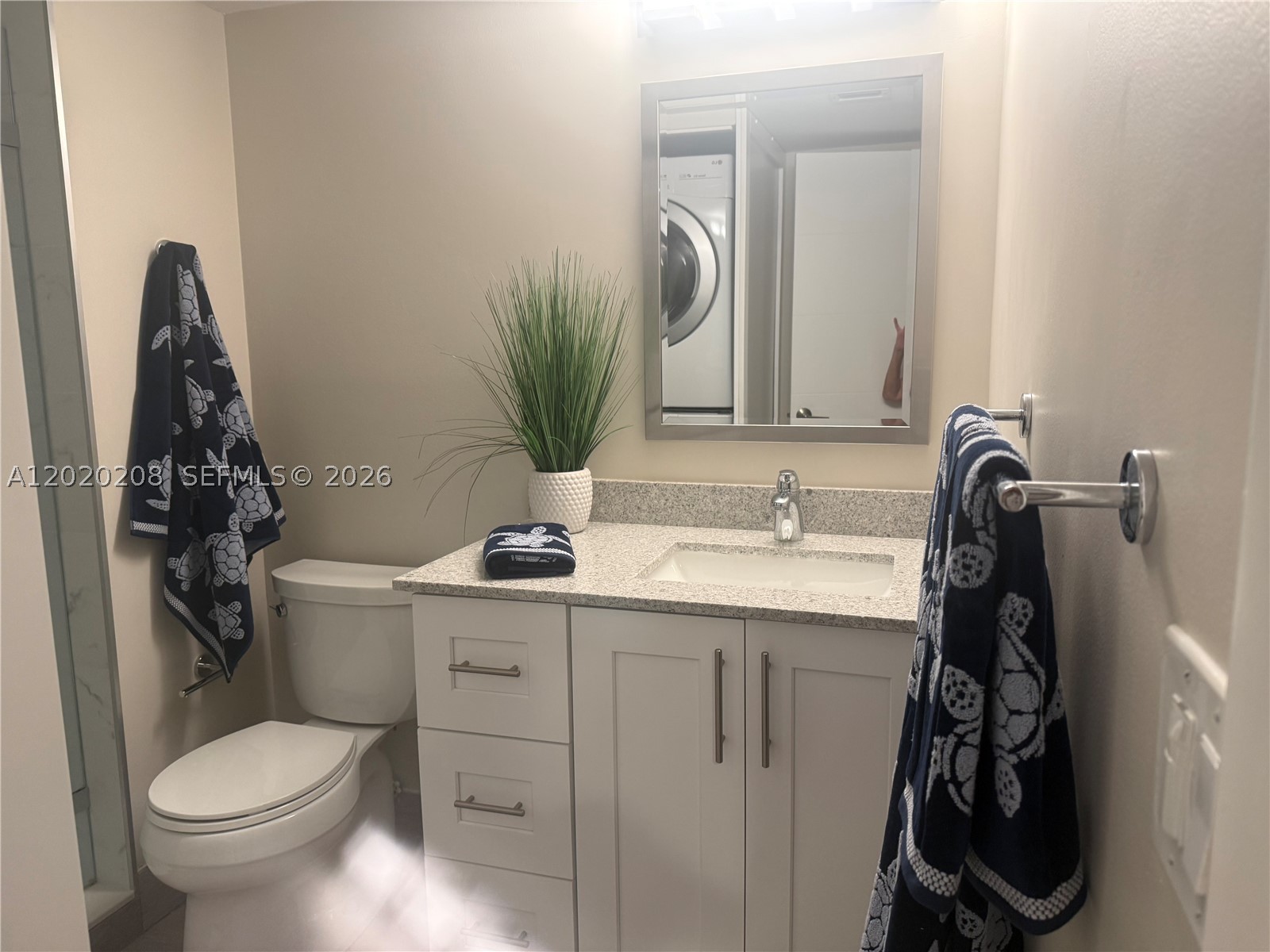 436 Lakeview Dr #203, Weston FL 33326