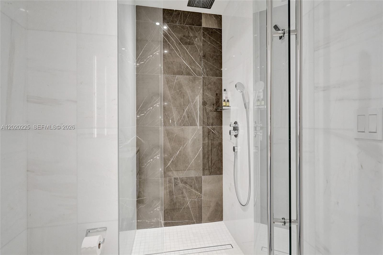 300 Biscayne Boulevard Way #2305W, Miami FL 33131