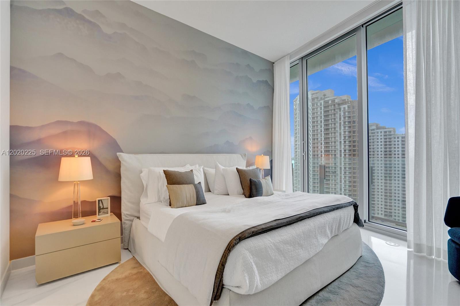 300 Biscayne Boulevard Way #2305W, Miami FL 33131