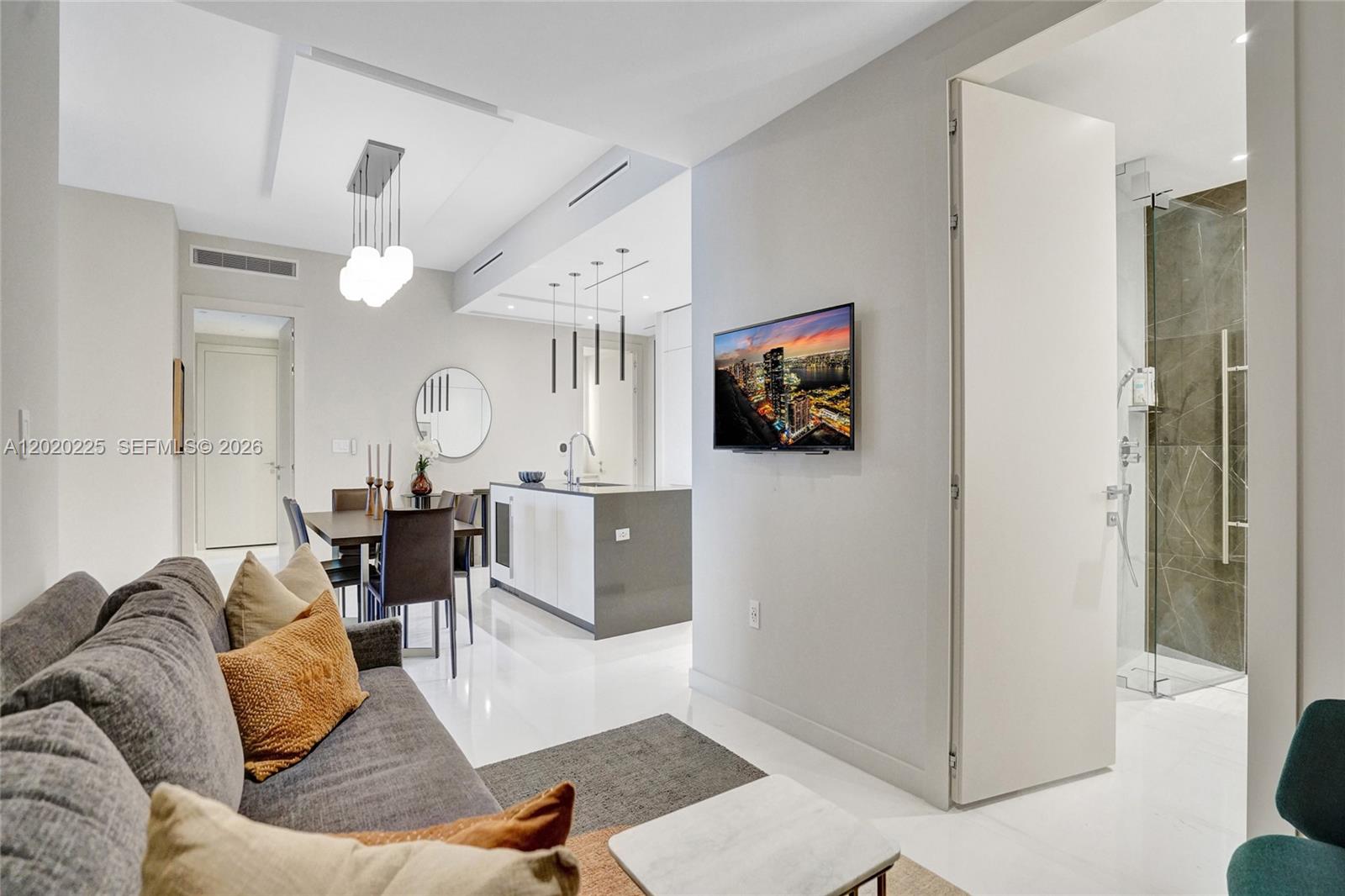 300 Biscayne Boulevard Way #2305W, Miami FL 33131