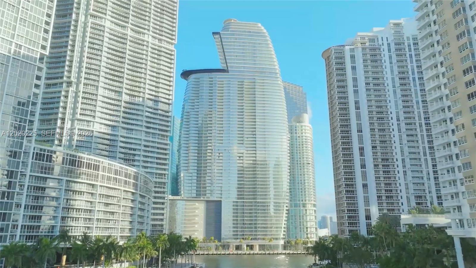 300 Biscayne Boulevard Way #2305W, Miami FL 33131