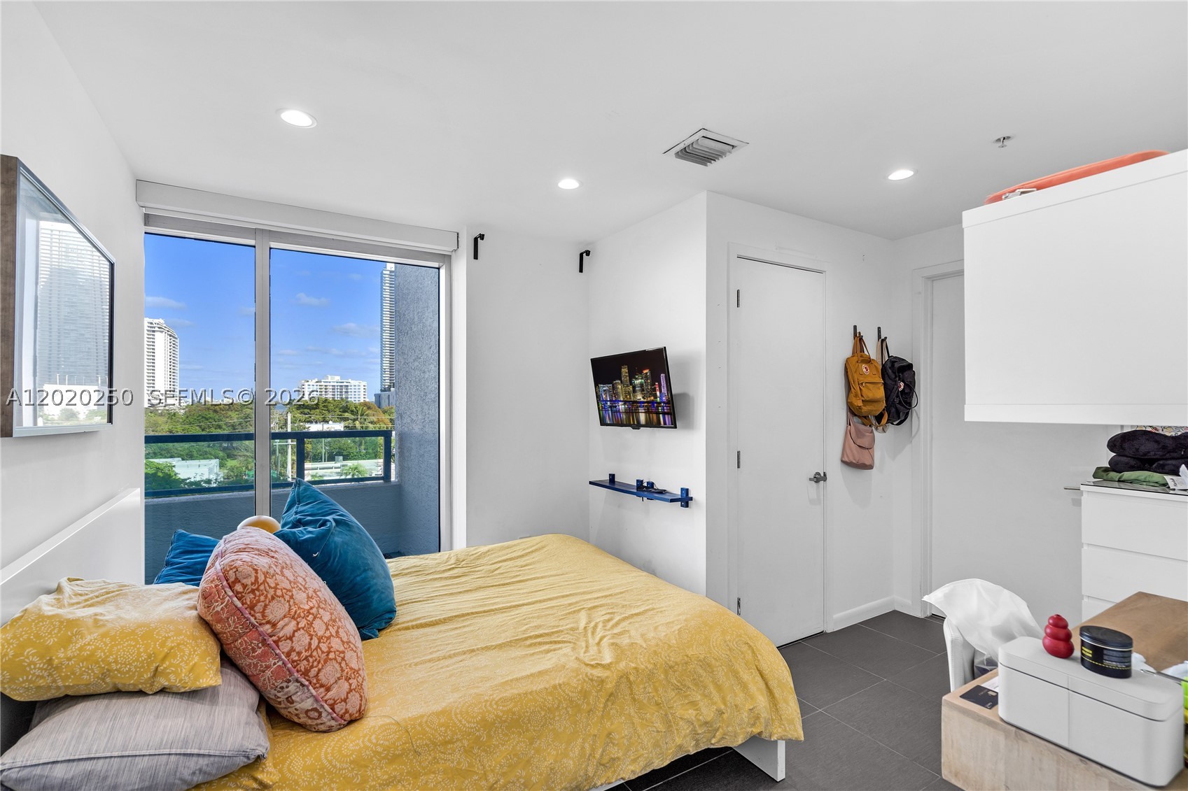 3301 NE 1st Ave #M0513, Miami FL 33137